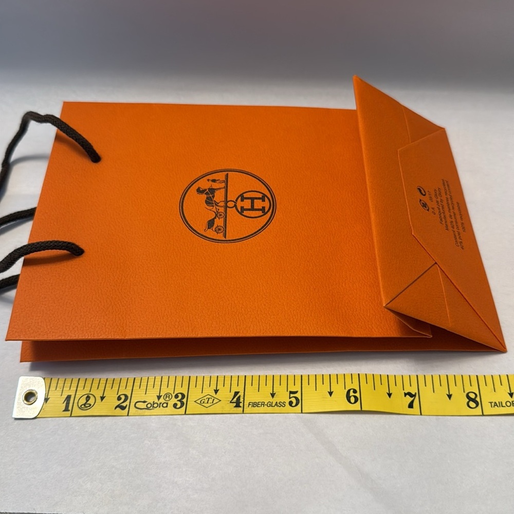 HERMES GIFT SHOPPING paper bag, PRESENT , storage BAG. New - Picture 7 of 9